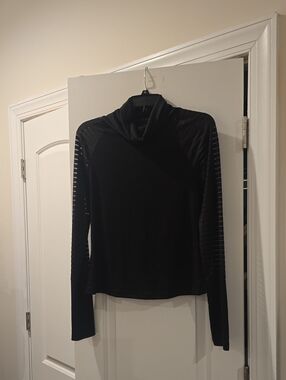StyleWe Black Striped Mesh Panel Turtleneck Top Size S
